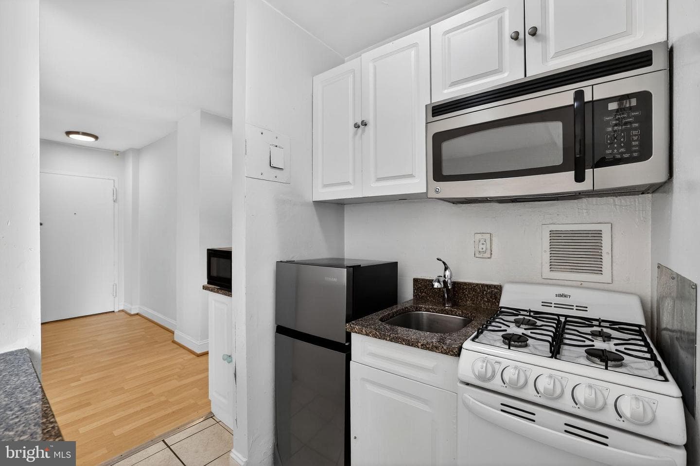 1111 Arlington Boulevard #213 photo 9