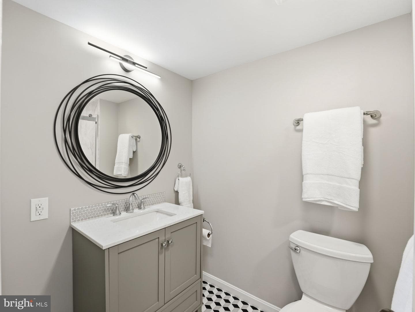 1600 N Oak Street #1119 photo 32
