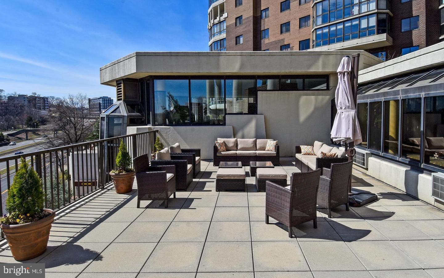 1600 N Oak Street #1119 photo 39