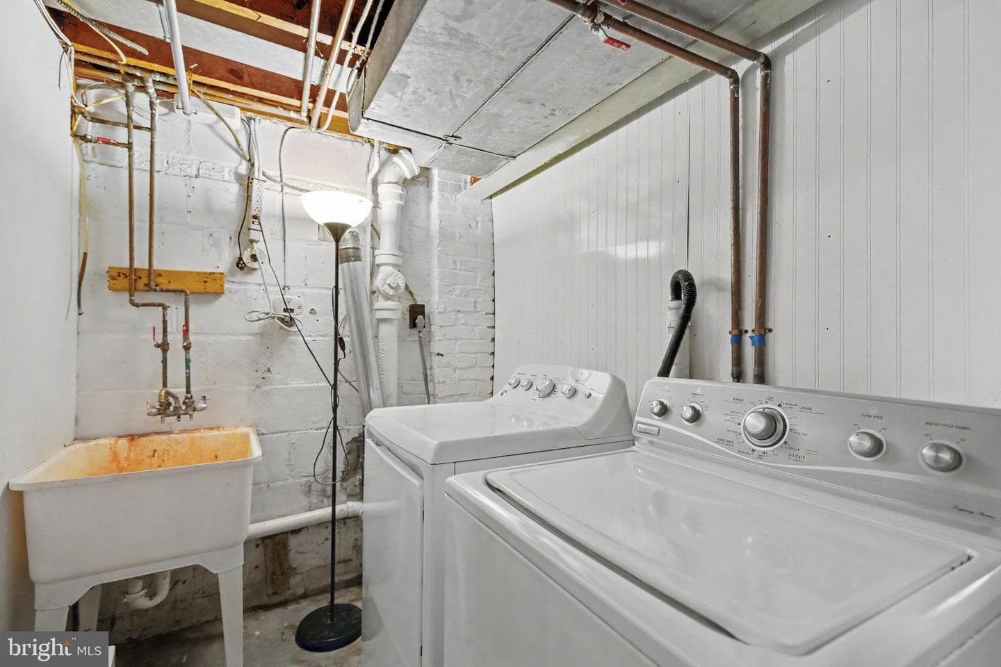 638 N Nelson Street N photo 44