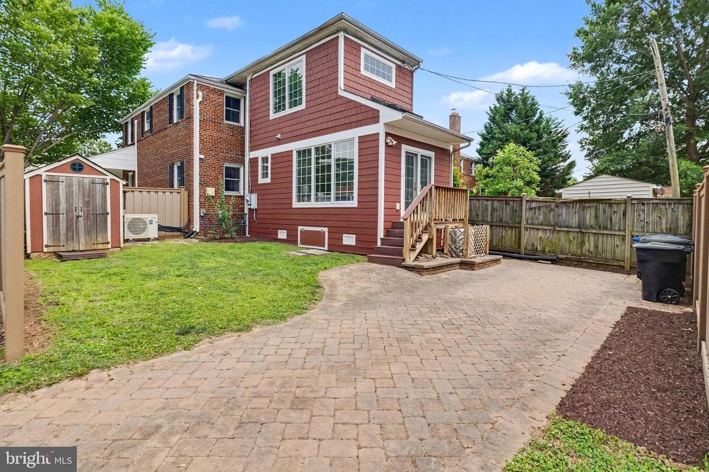 638 N Nelson Street N photo 47