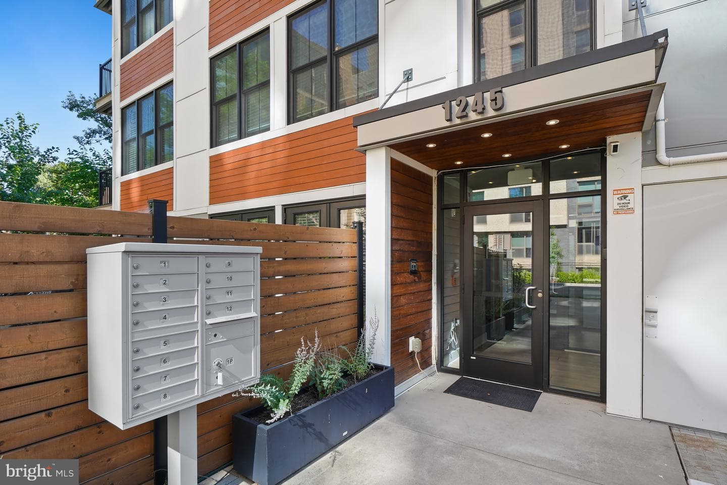 1245 N Pierce Street #5 photo 3