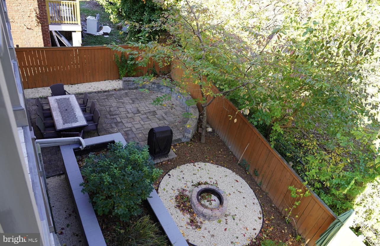 2445 S Kenwood Street photo 78