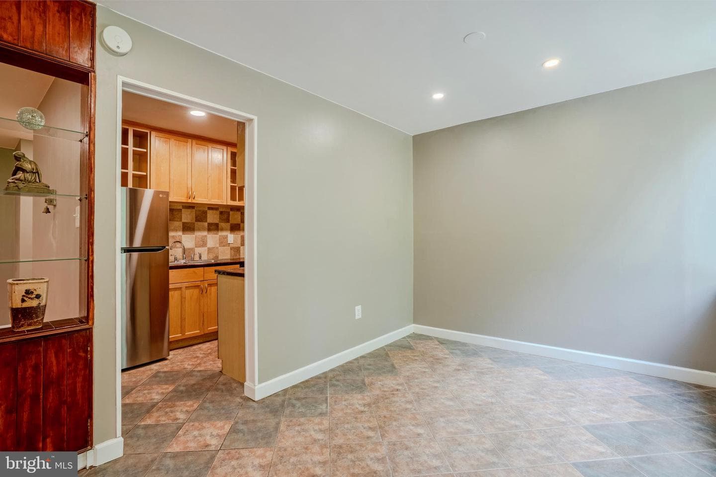 4390 Lorcom Lane #102 photo 9