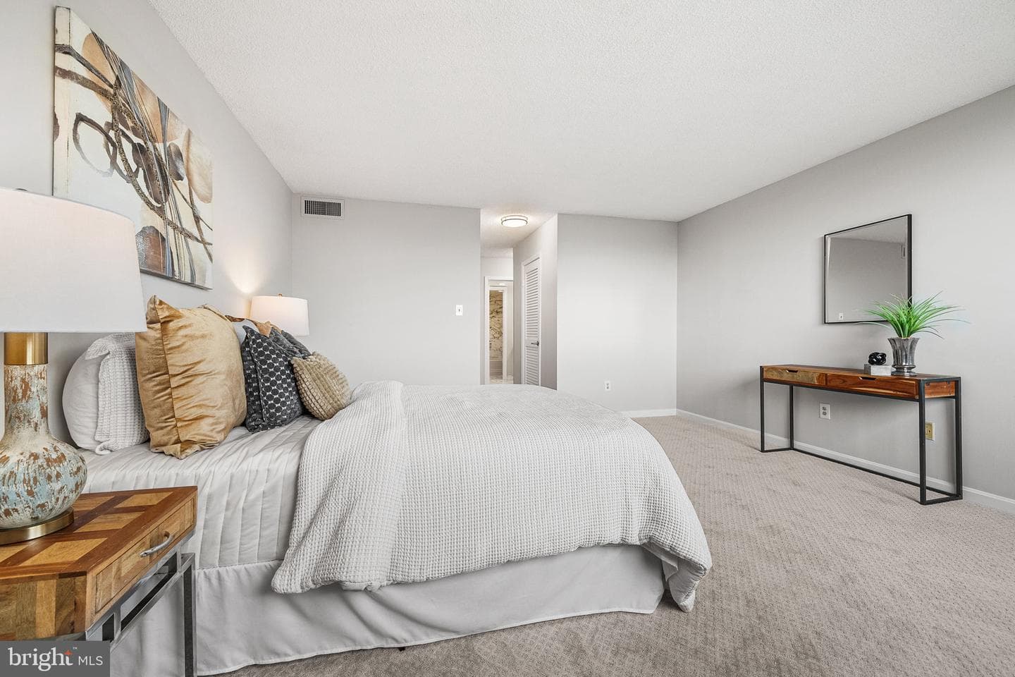 1101 S Arlington Ridge Road #212 photo 33
