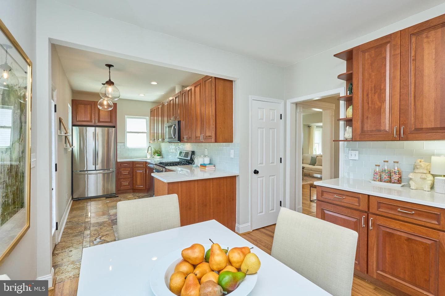 255 N Bryan Street photo 7