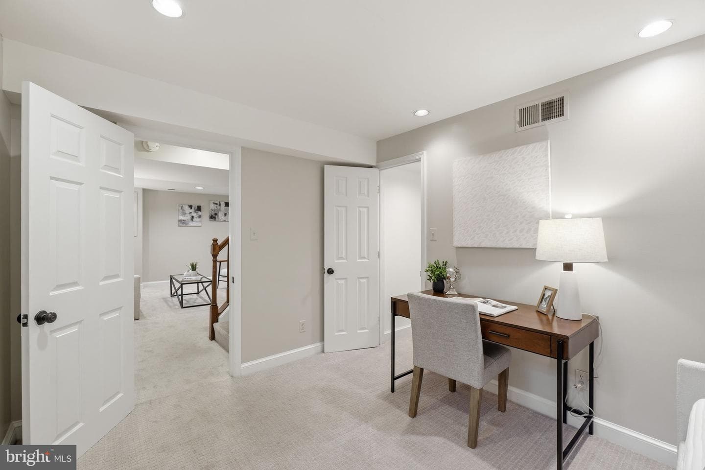 1251 S Oakcrest Road photo 44