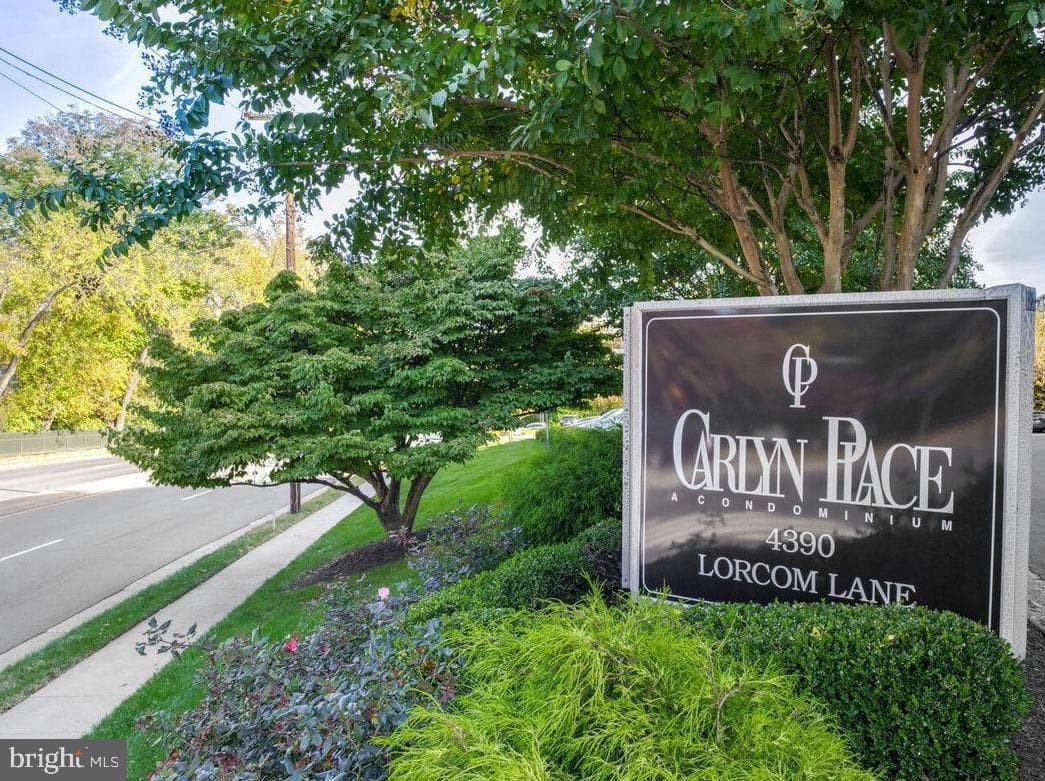 4390 Lorcom Lane #805 photo 22