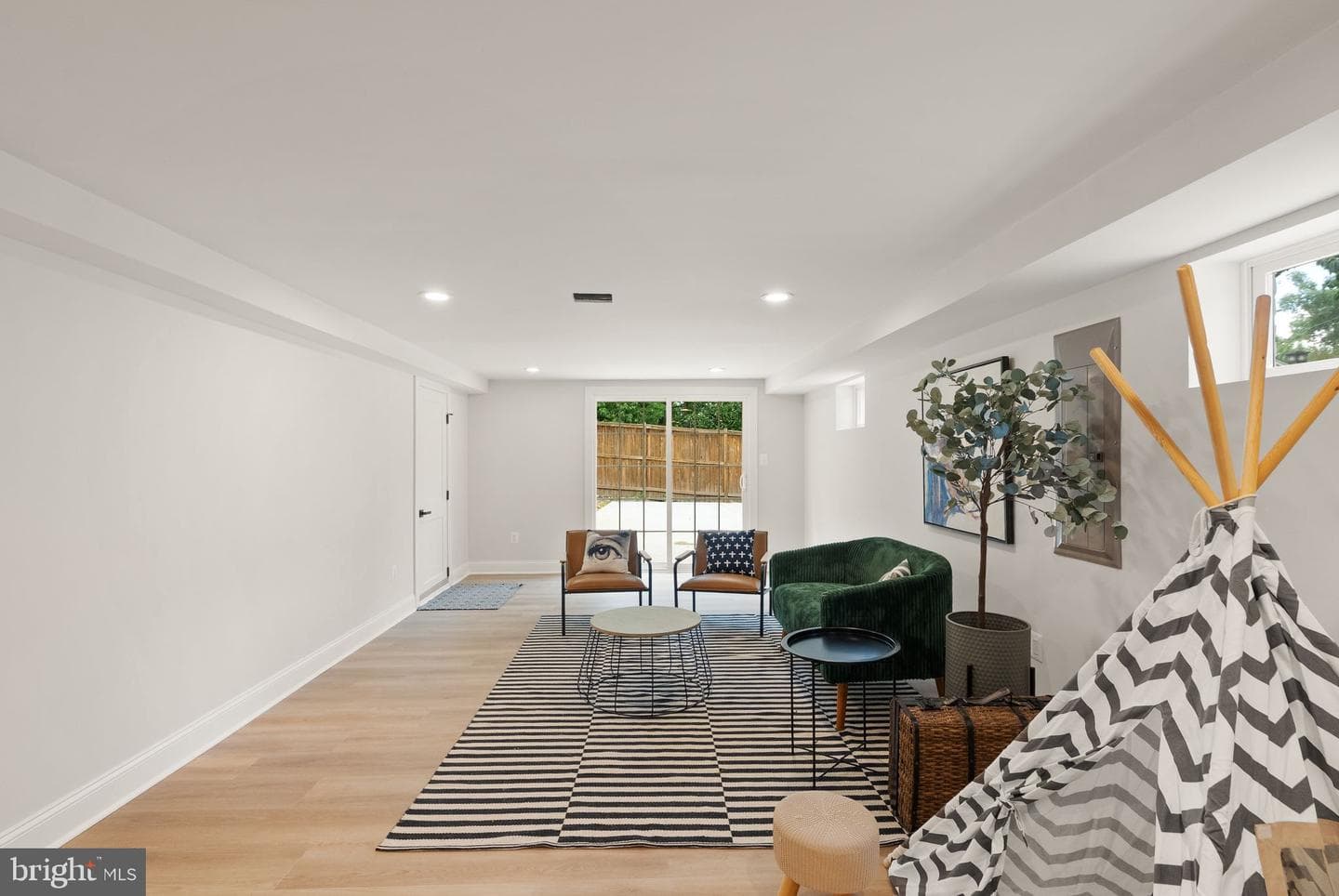 4006 N Glebe Road photo 54