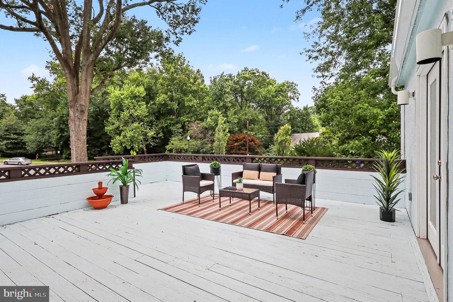 1406 N Nicholas Street photo 14