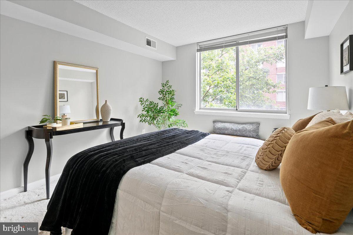 3835 9th Street N #302e photo 16