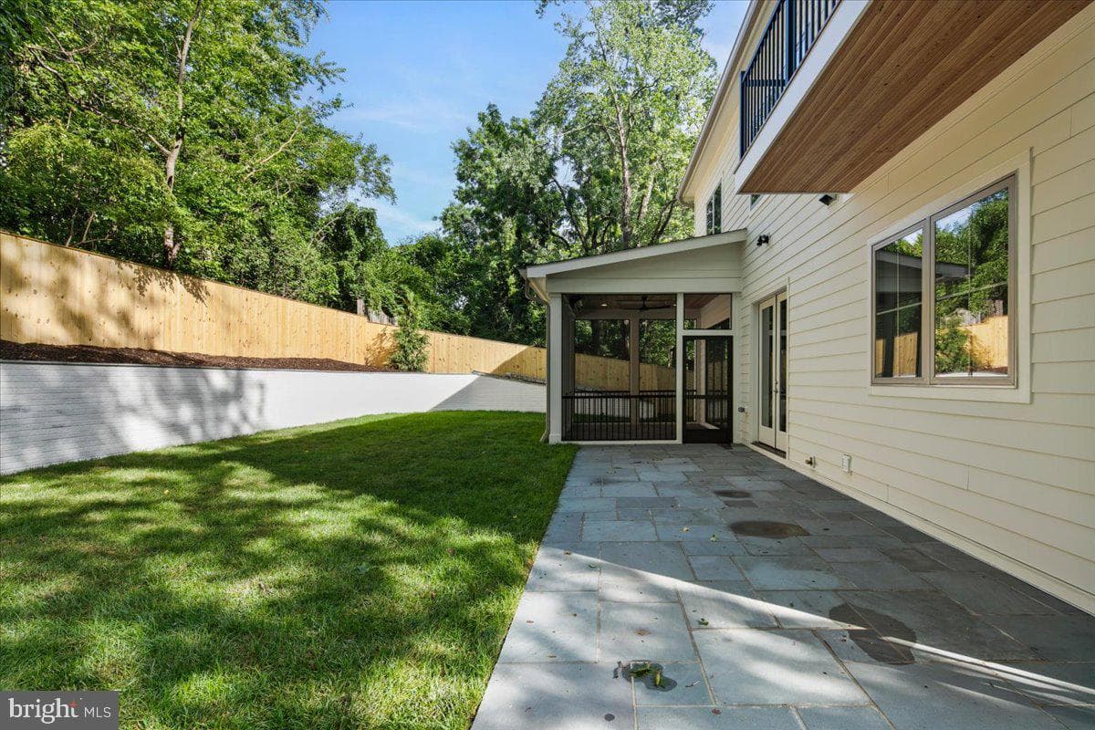 2913 N Greencastle Street photo 78