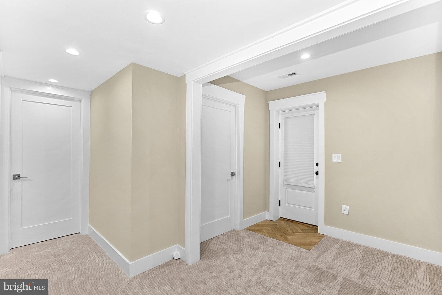 26 S Park Drive photo 65
