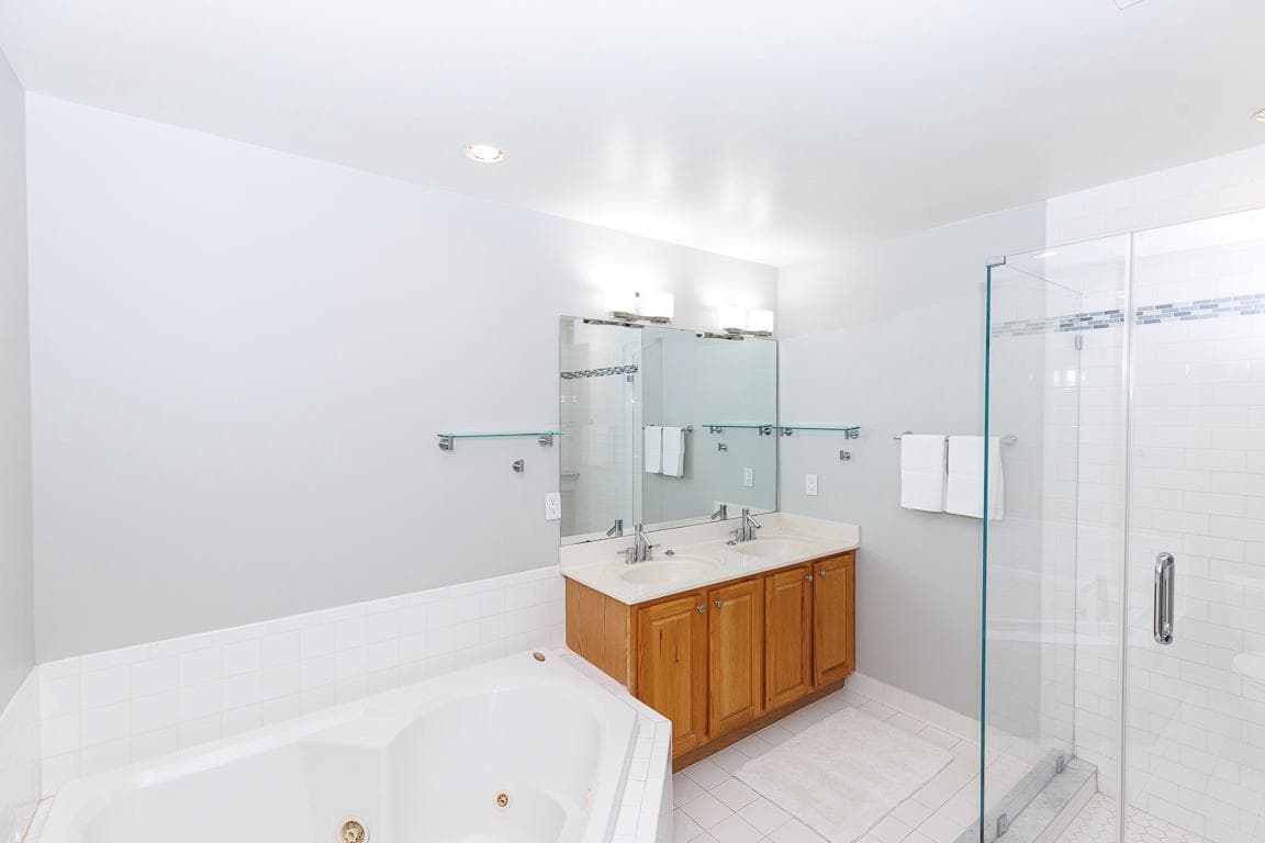 504 N Thomas Street #j photo 35