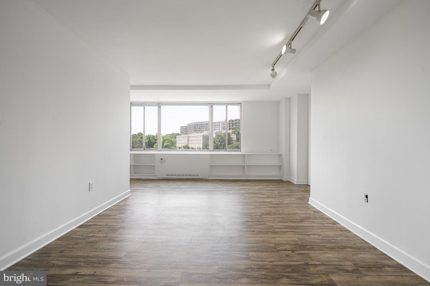 1111 Arlington Boulevard #707 photo 5