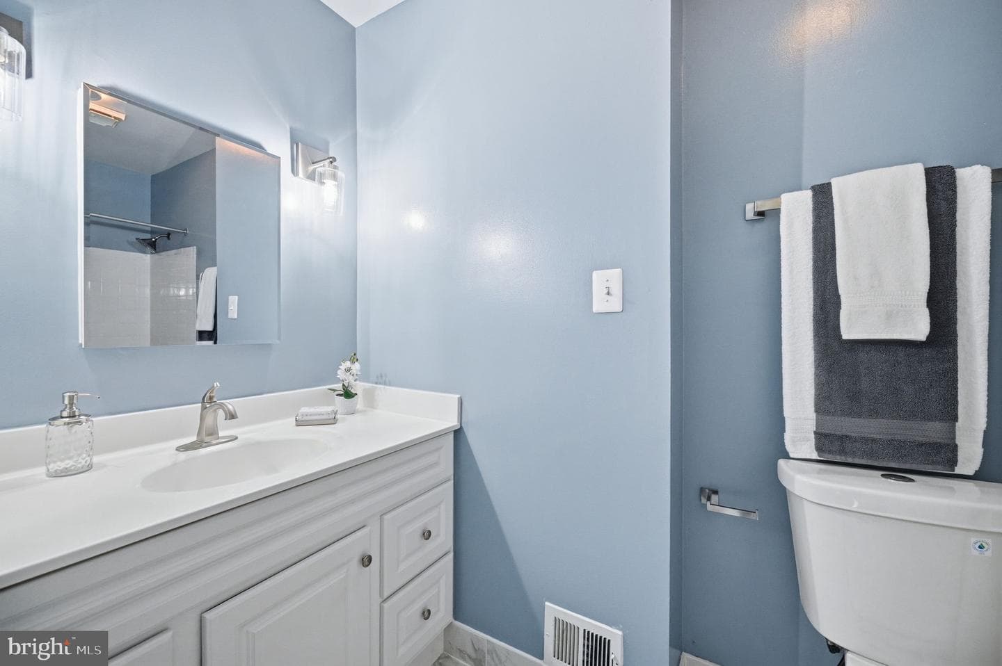 2343 9th Street S photo 23