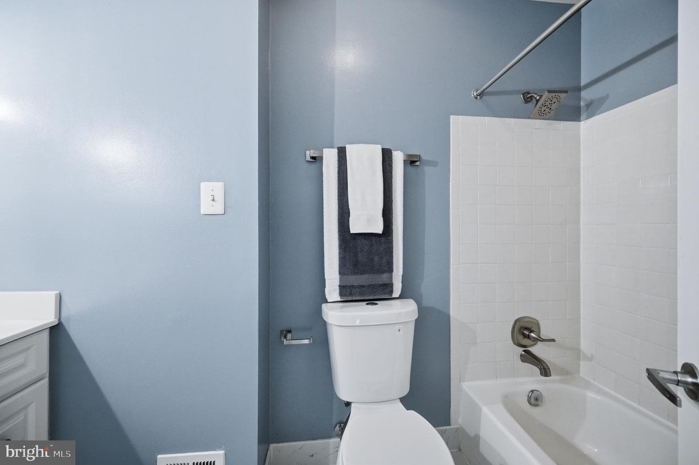 2343 9th Street S photo 24