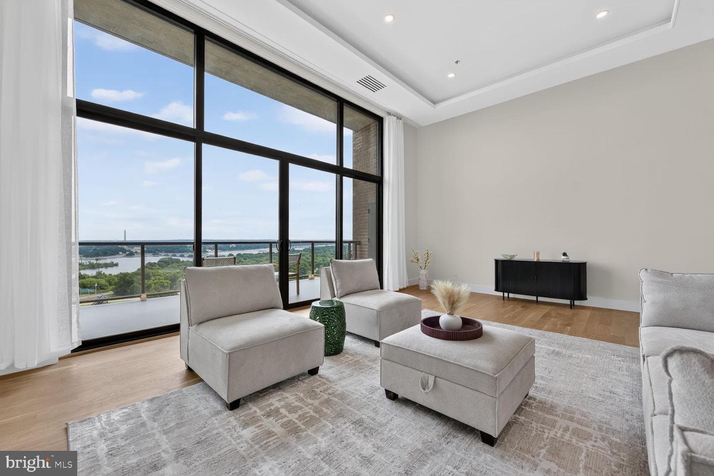 1401 N Oak Street #903 photo 13
