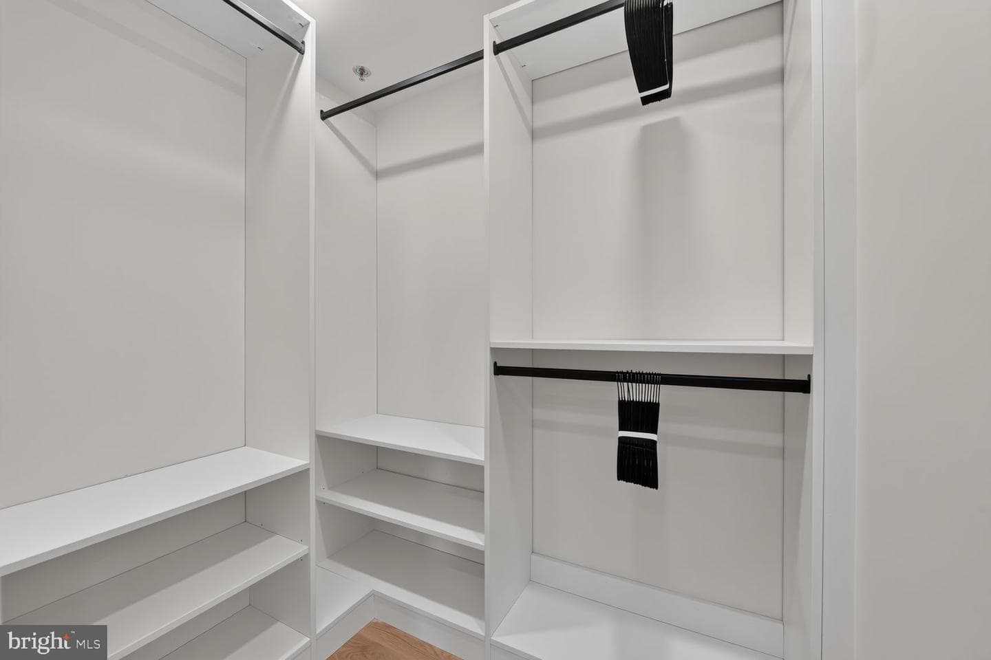 1401 N Oak Street #903 photo 26