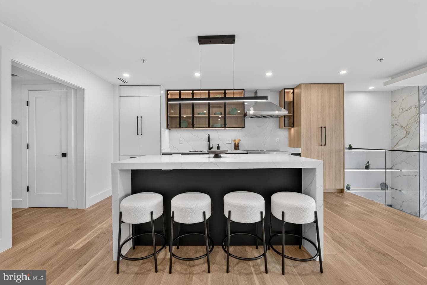 1401 N Oak Street #903 photo 6