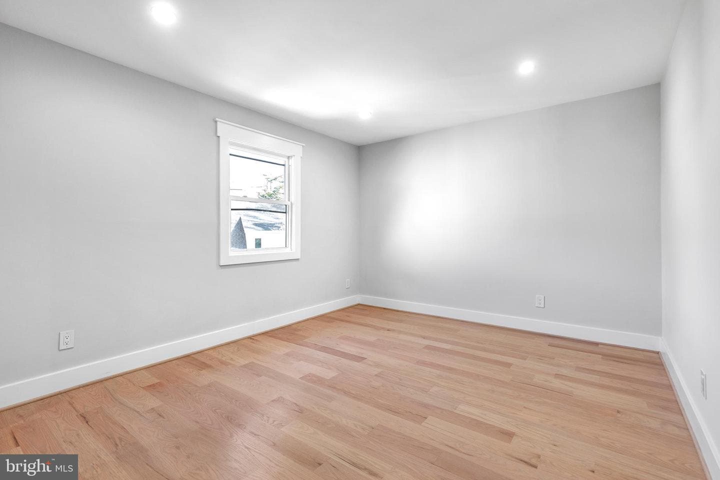 2100 S Pierce Street photo 31