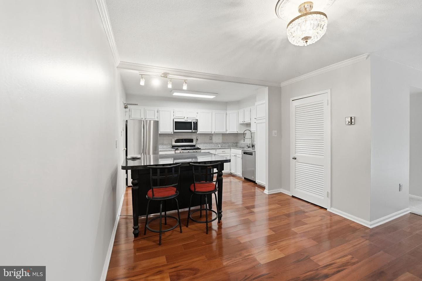 1300 Army Navy Drive #205 photo 11