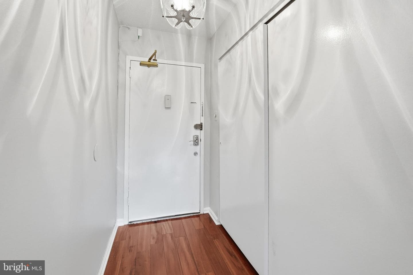 1300 Army Navy Drive #205 photo 4