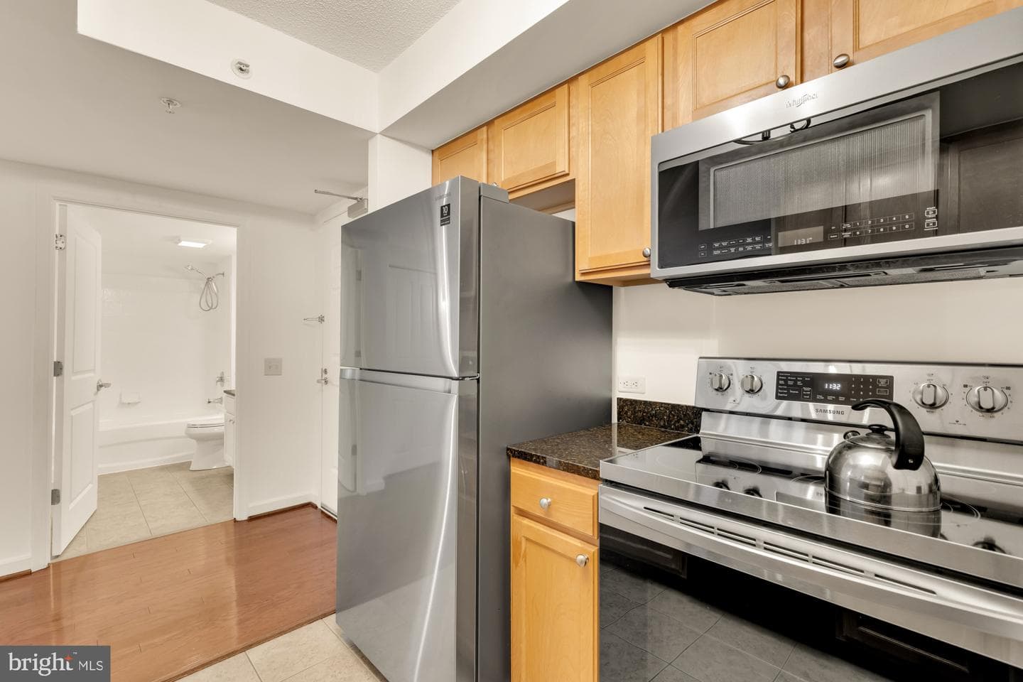 880 N Pollard Street #801 photo 3