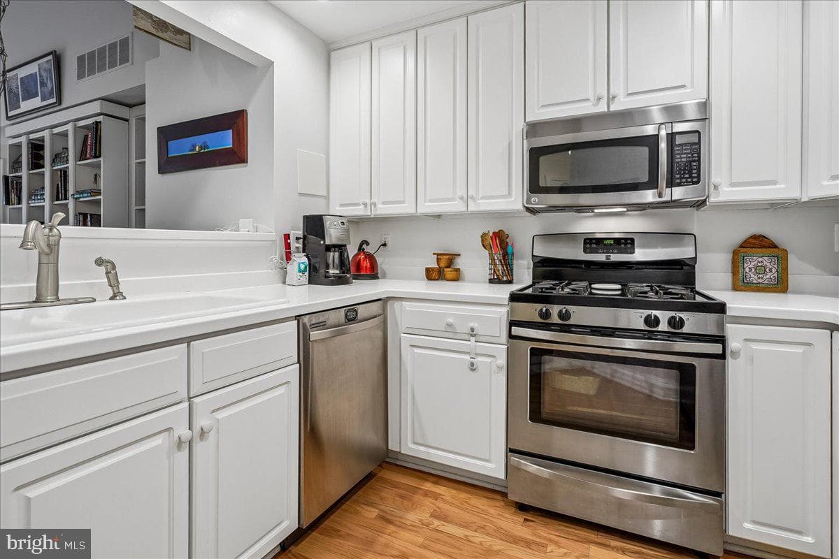 2330 14th Street N #407 photo 5