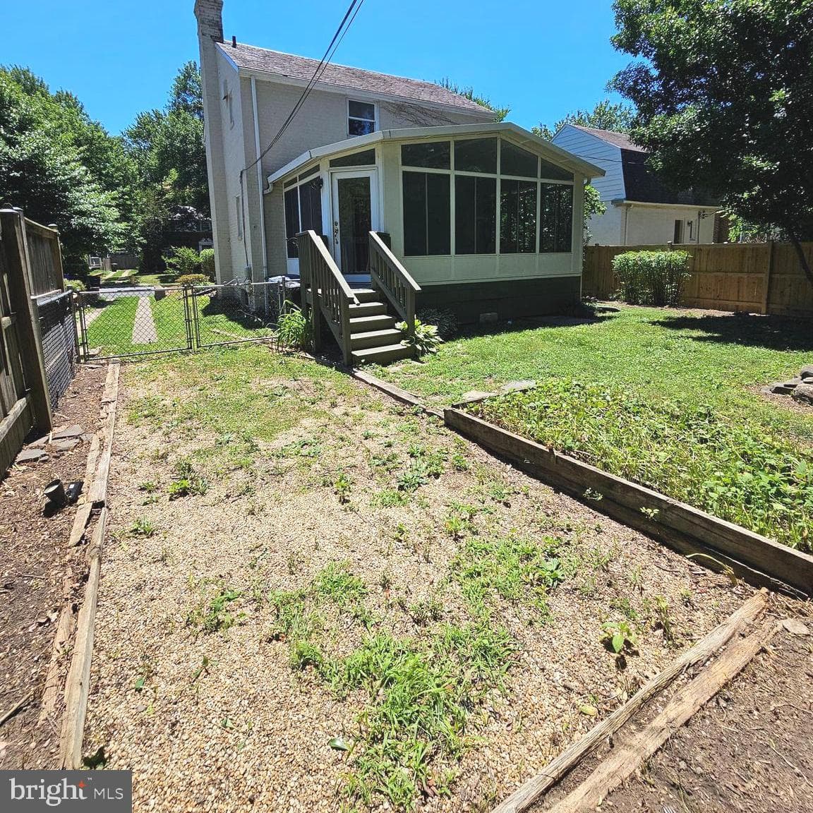 3225 6th St S photo 38