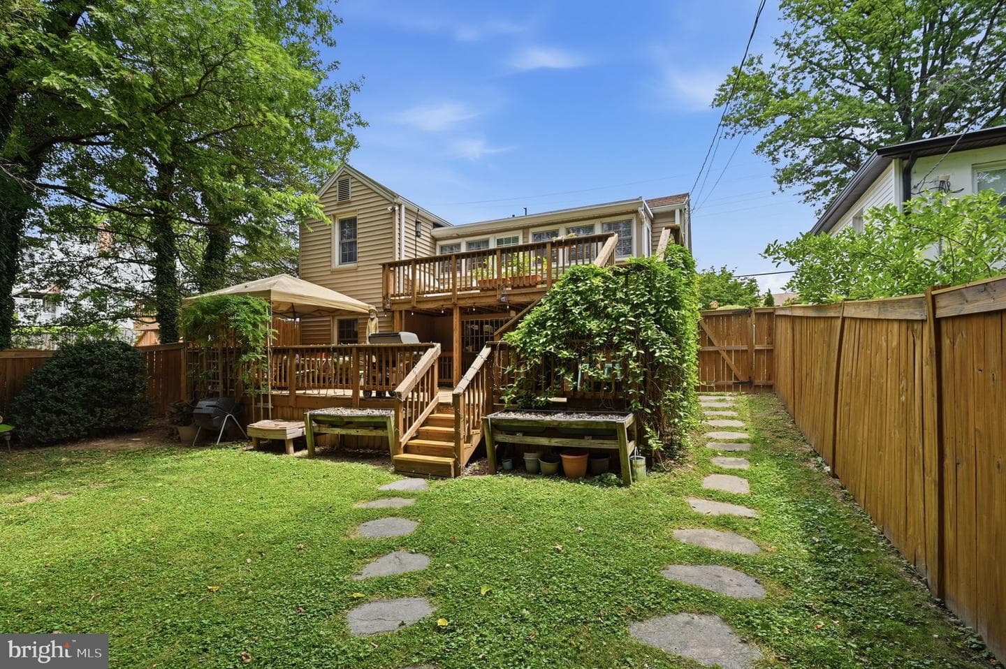 1116 N Roosevelt Street N photo 42