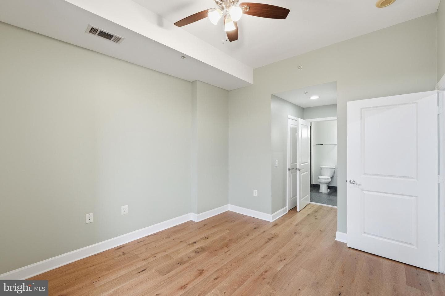3600 S Glebe Road #1116w photo 15