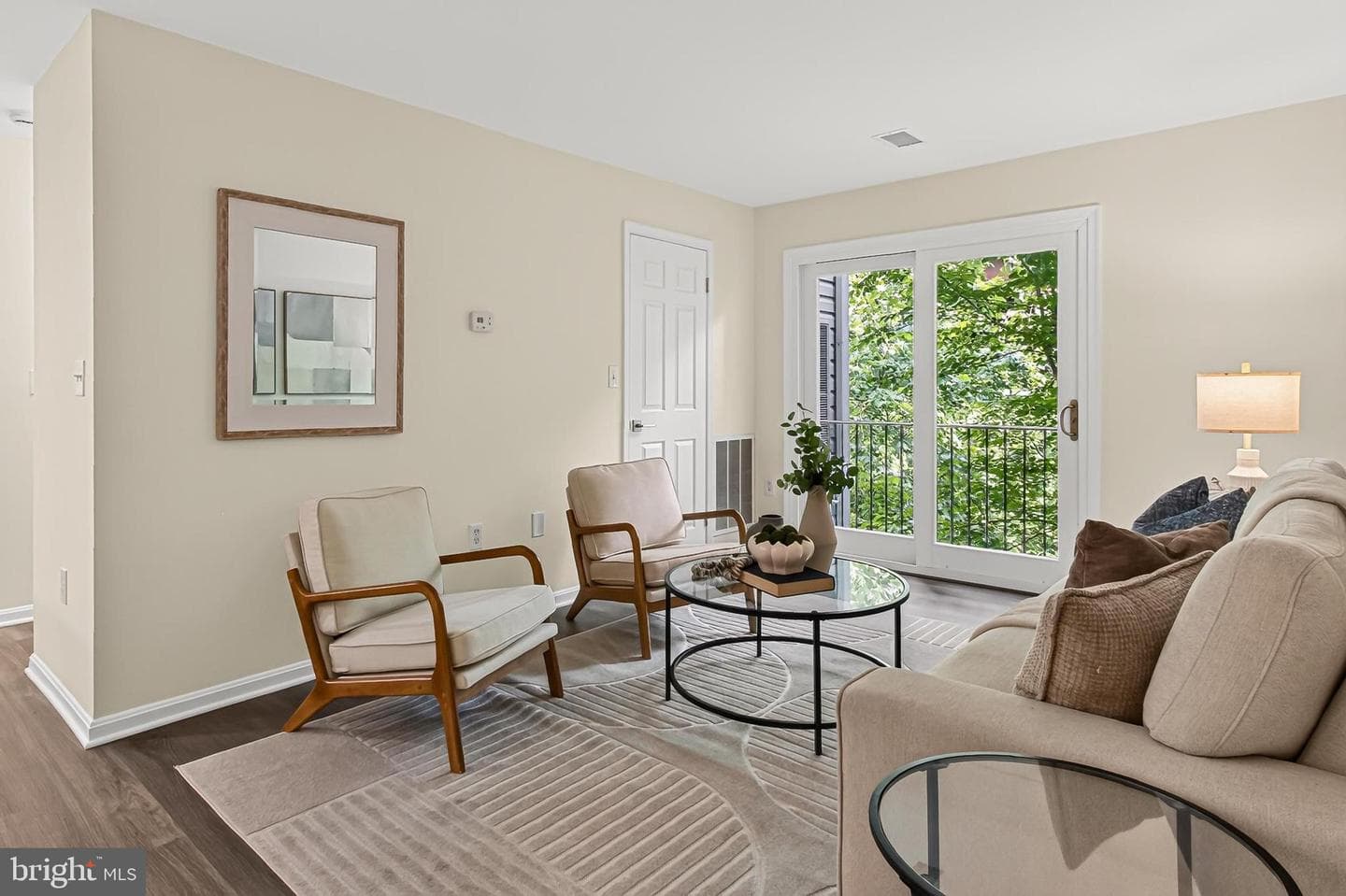 2050 Calvert Street N #109 photo 10