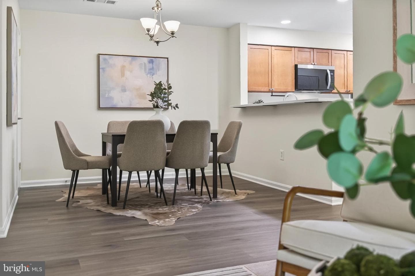 2050 Calvert Street N #109 photo 14