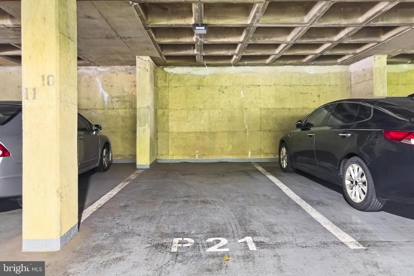 2050 Calvert Street N #109 photo 39