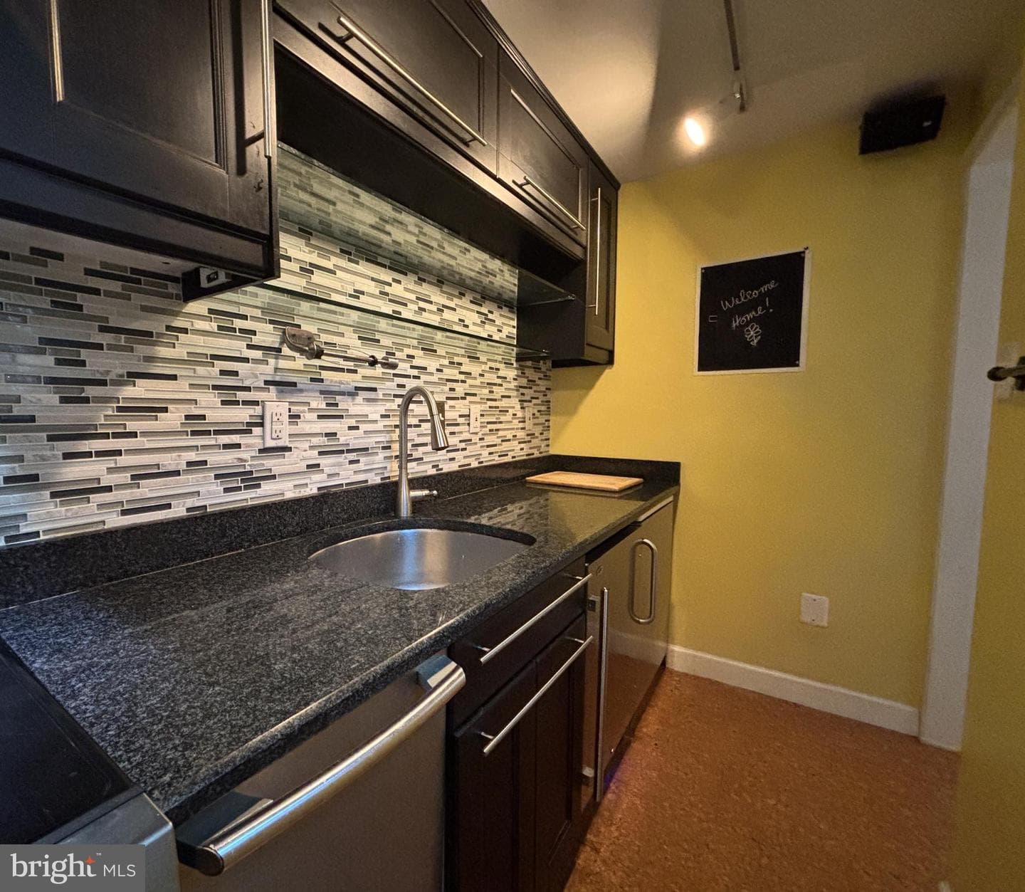 1736 N Rhodes Street #5-290 photo 17