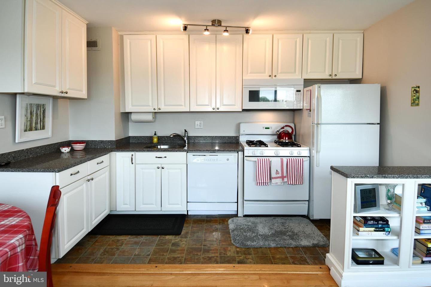 1200 S Arlington Ridge Road #704 photo 13