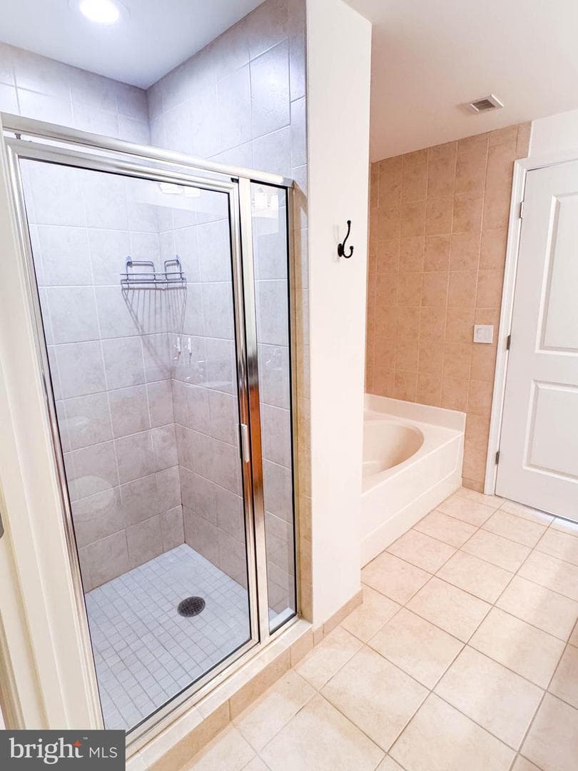 2720 S Arlington Mill Drive #509 photo 27