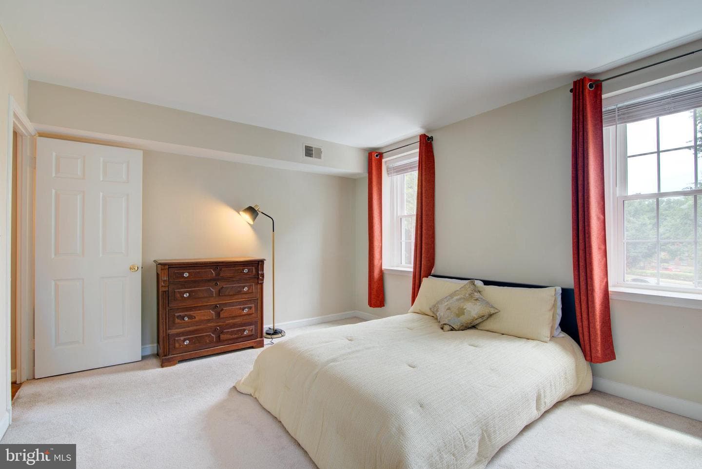 3043 S Columbus Street #b1 photo 11