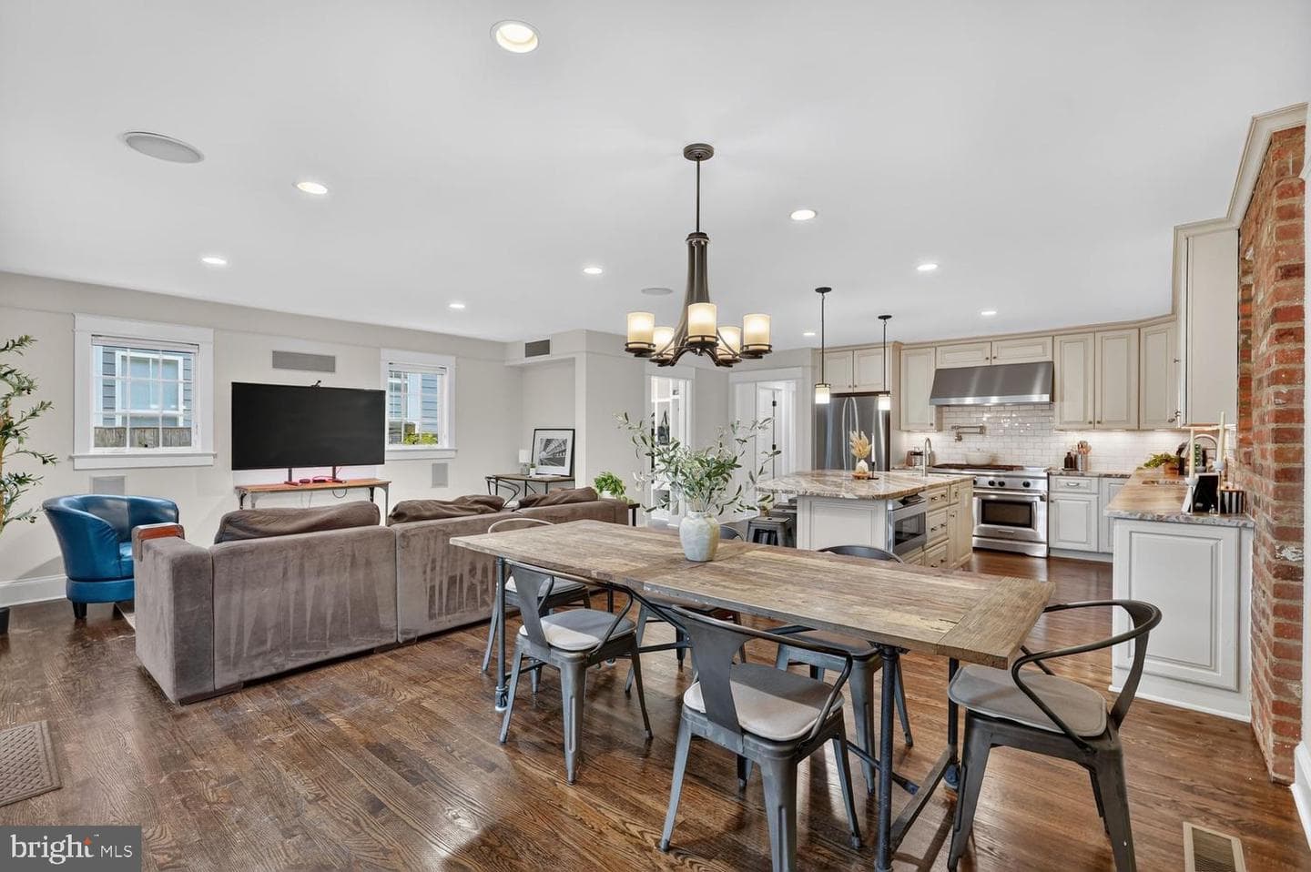 6041 23rd Street N photo 14