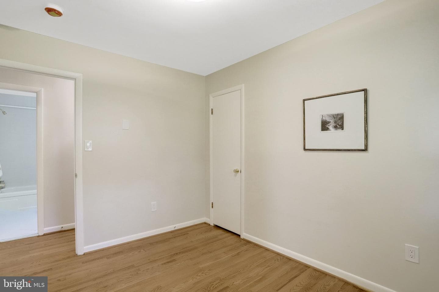 914 S Taylor Street photo 29