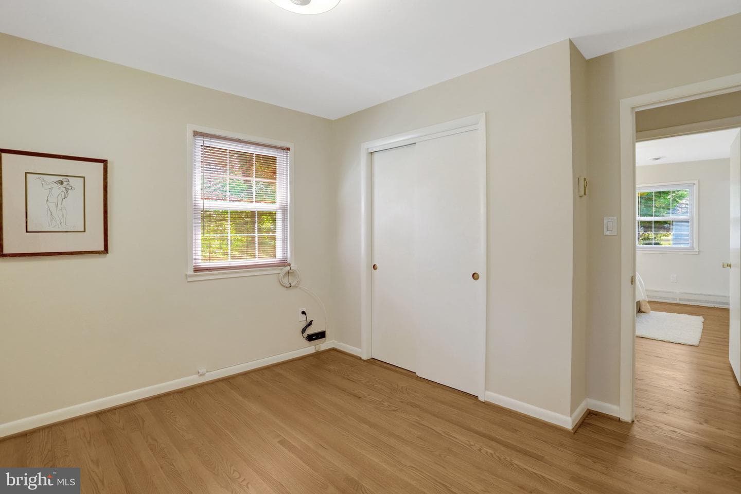 914 S Taylor Street photo 32