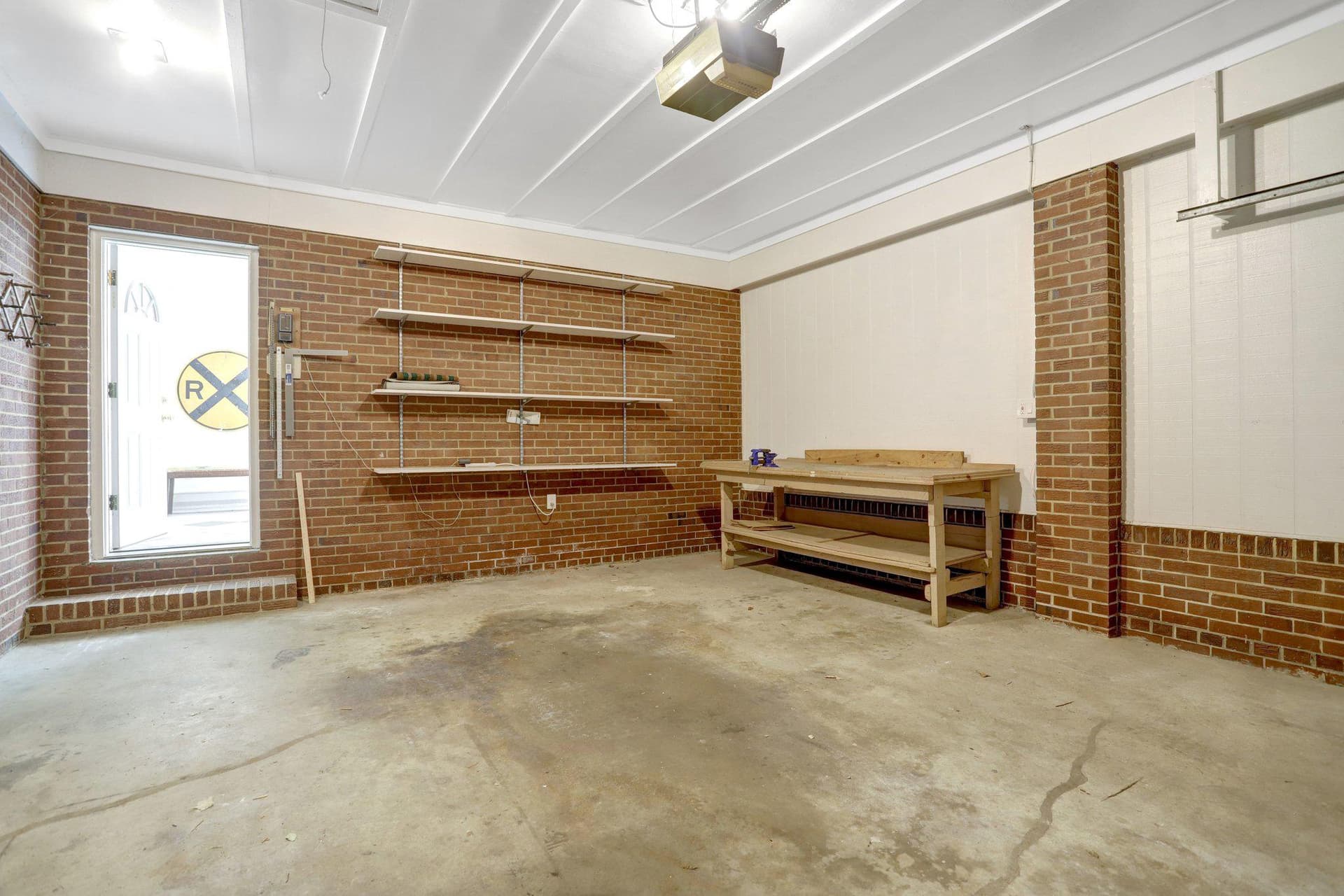 914 S Taylor Street photo 57