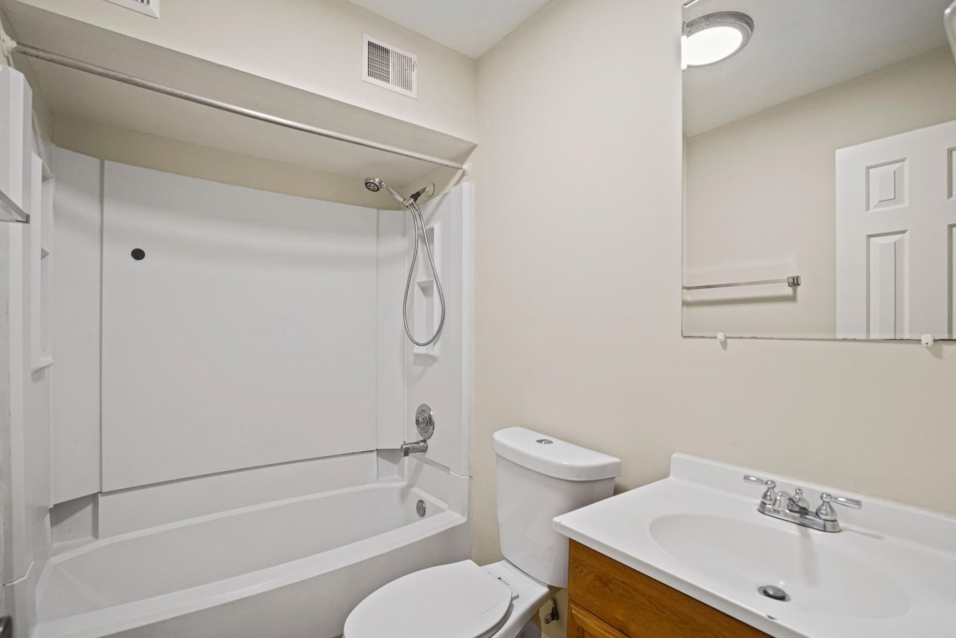 1141 N Vernon Street photo 48