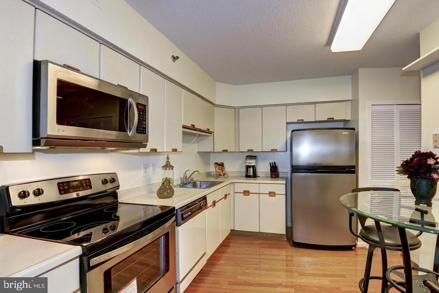 1805 Crystal Drive #713s photo 6