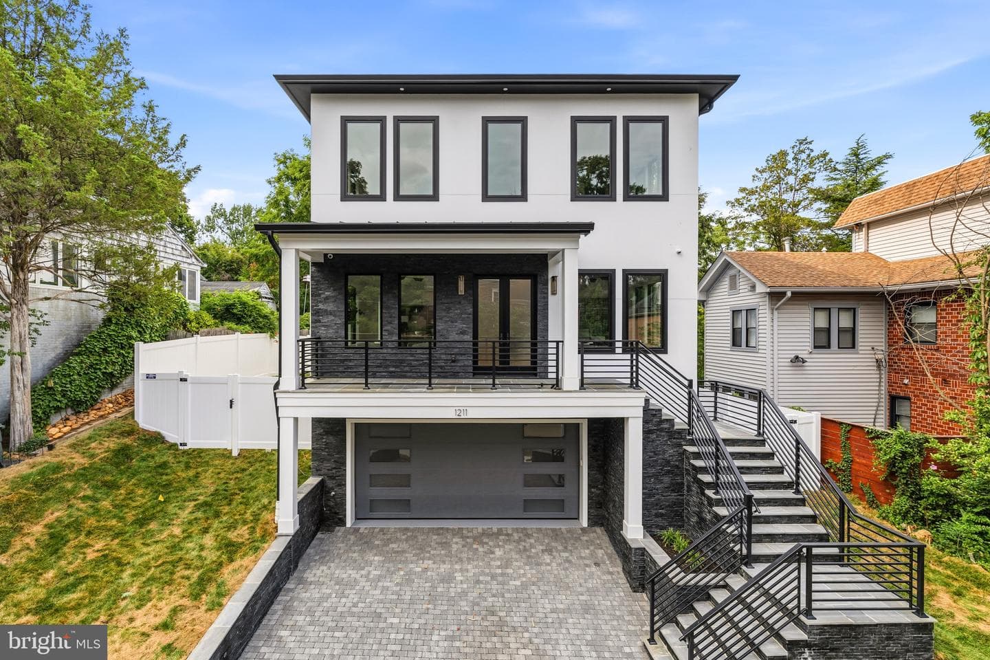 1211 20th Street S, Arlington