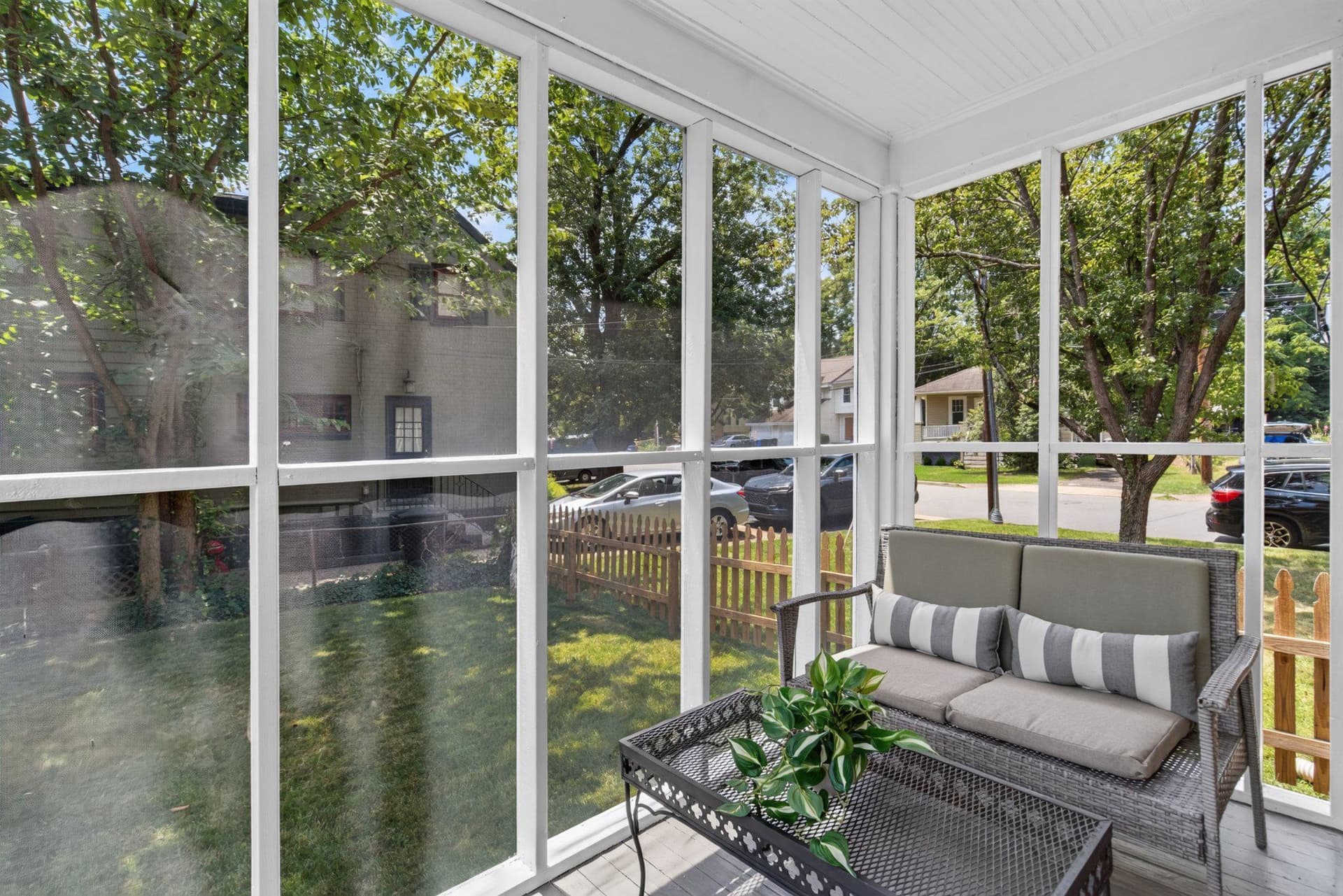 835 N Buchanan Street photo 23