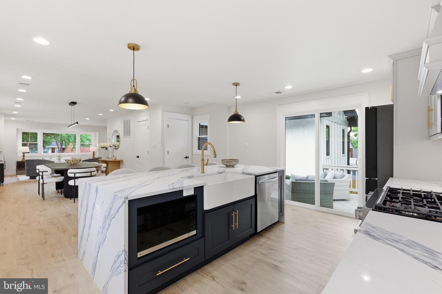 5940 4th Street N photo 18
