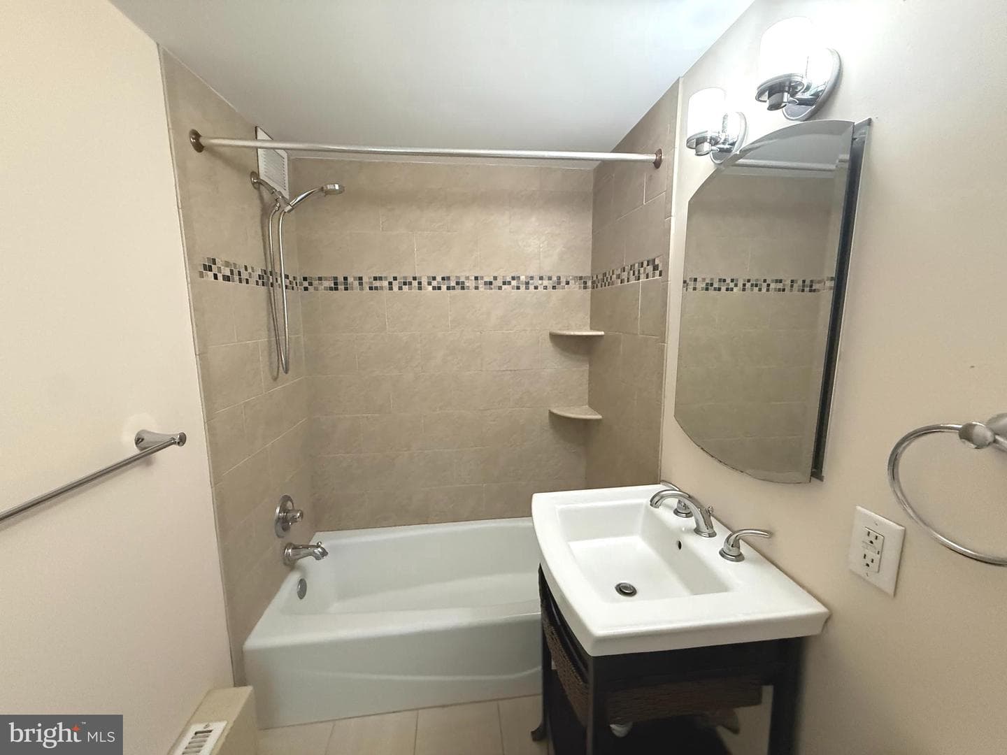 1300 S Arlington Ridge Road #512 photo 14