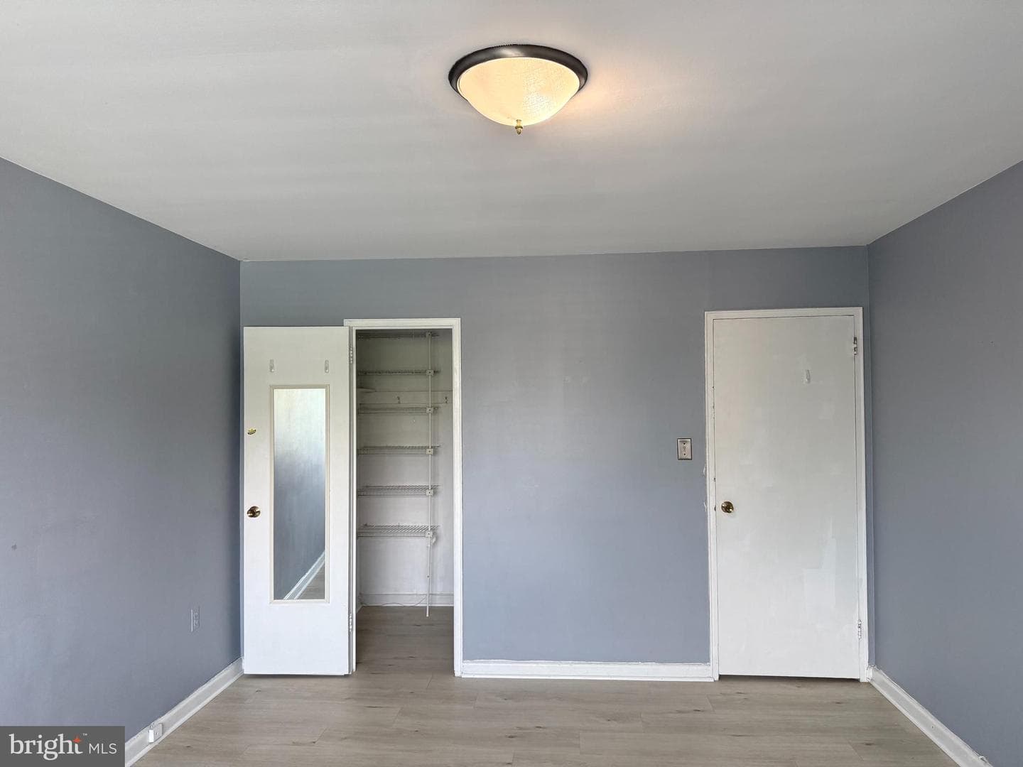 1300 S Arlington Ridge Road #512 photo 7